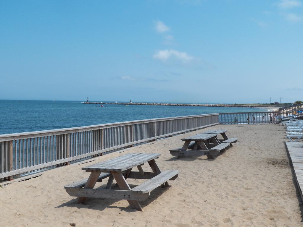 Montauk Soundview Apartment Room photo